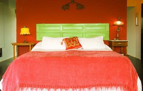 Casa Suaya Hotel